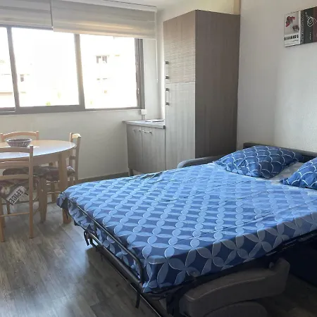 Fréjus, Dans Résidence Avec Piscine Apartamento *